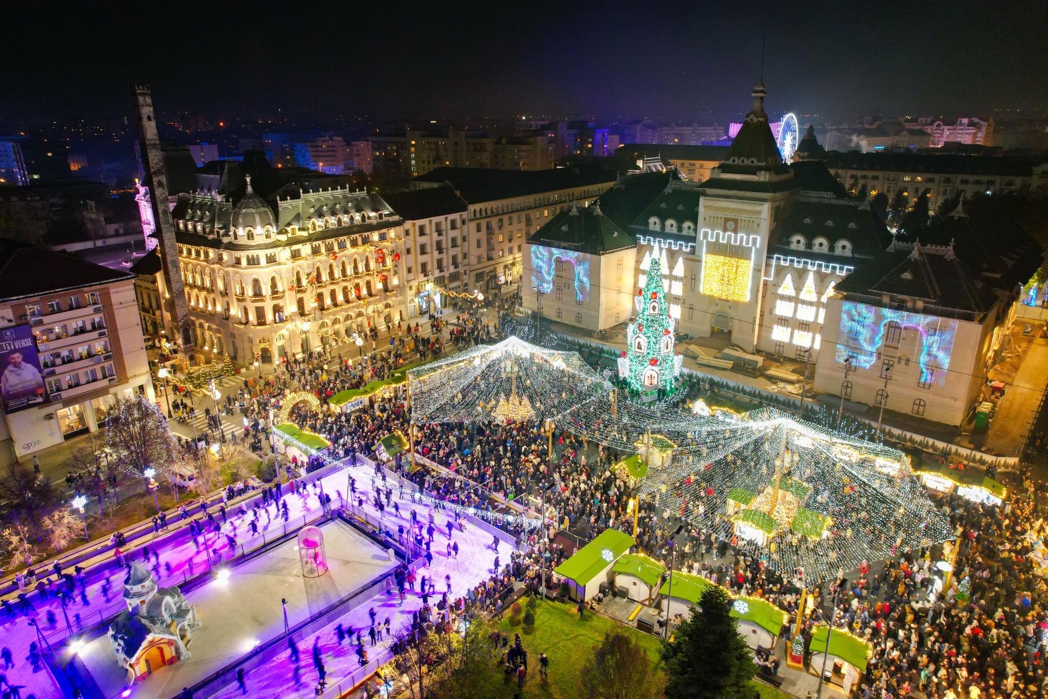 Craiova Christmas Market Panorama